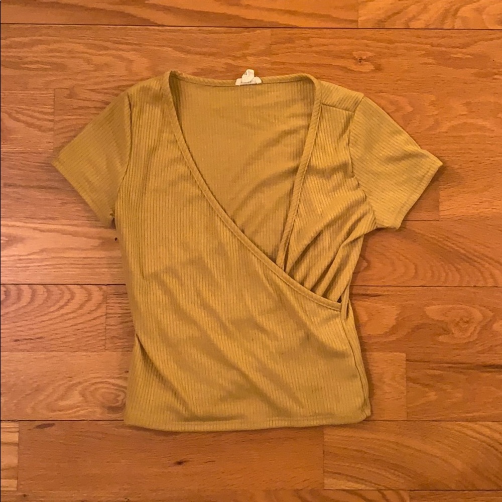 GARAGE mustard yellow criss cross top/Size S